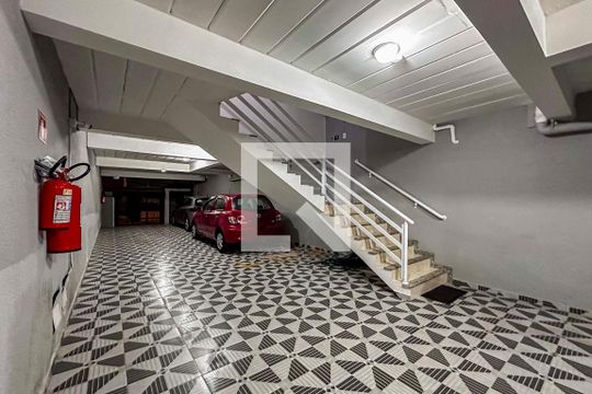 Garagem  de apartamento à venda com 2 quartos, 100m² em Cidade São Jorge, Santo André
