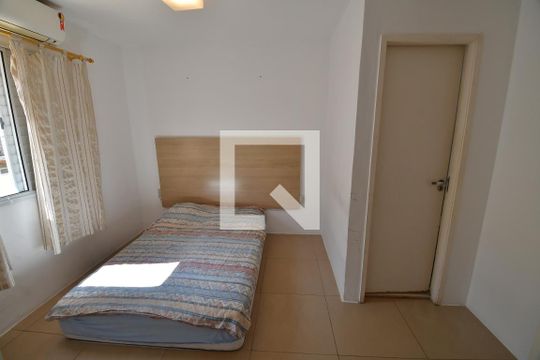 Quarto 2 - Suíte  de casa de condomínio à venda com 3 quartos, 98m² em Parque Imperador, Campinas
