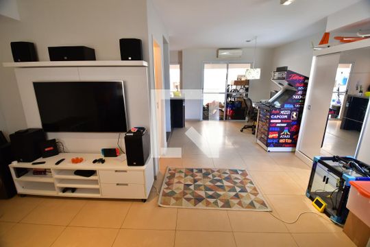 Sala de casa de condomínio à venda com 3 quartos, 98m² em Parque Imperador, Campinas