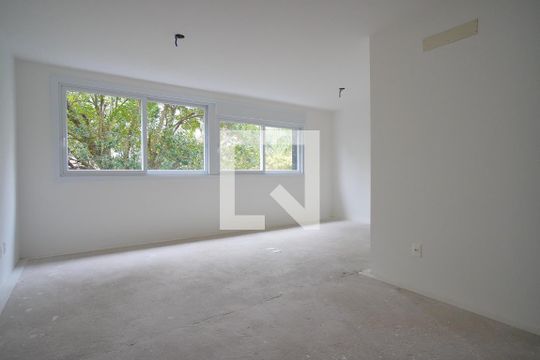 Apartamento à venda com 1 quarto, 54m² em Três Figueiras, Porto Alegre