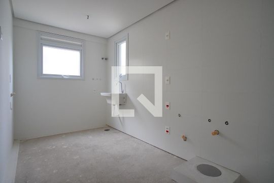 Cozinha de apartamento à venda com 1 quarto, 54m² em Três Figueiras, Porto Alegre