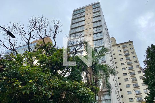 Fachada de apartamento à venda com 3 quartos, 228m² em Cerqueira César, São Paulo