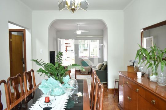Sala de casa à venda com 4 quartos, 180m² em Vila Clementino, São Paulo