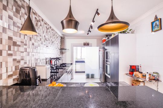 Cozinha de apartamento à venda com 3 quartos, 113m² em Vila Bastos, Santo André