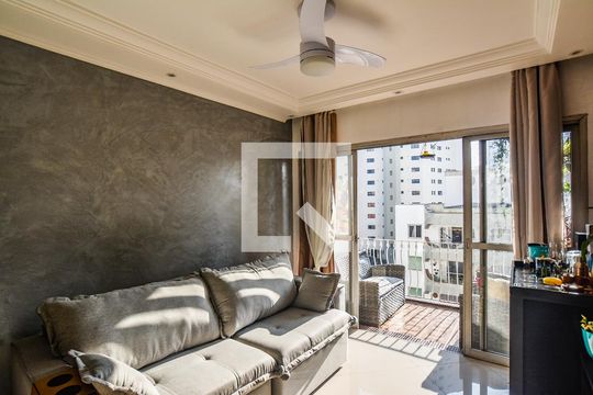 Sala de apartamento à venda com 3 quartos, 113m² em Vila Bastos, Santo André
