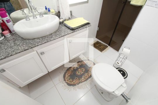 Banheiro Quarto 2 de apartamento à venda com 2 quartos, 110m² em Vila Suzana, São Paulo