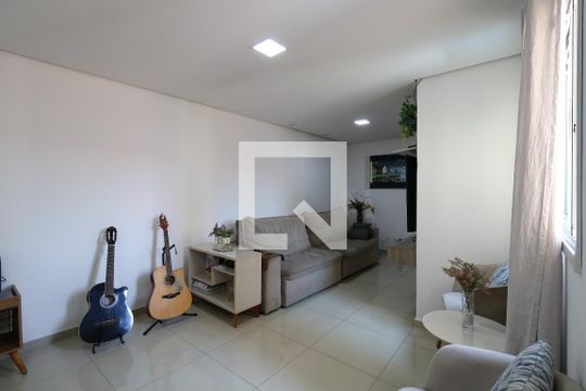 Sala de apartamento à venda com 3 quartos, 140m² em Jardim Santo Antônio, Santo André