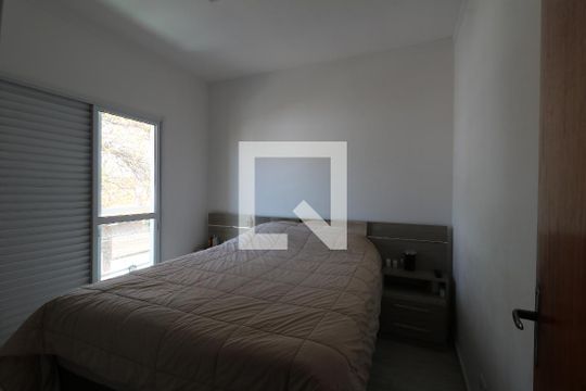 Suíte de apartamento à venda com 3 quartos, 140m² em Jardim Santo Antônio, Santo André