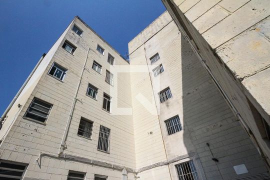 Fachada de apartamento à venda com 2 quartos, 45m² em Teotônio Vilela, São Paulo
