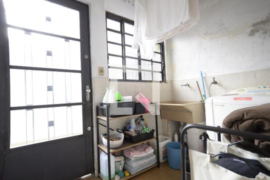 Área de Serviço de casa à venda com 2 quartos, 130m² em Vila Moinho Velho, São Paulo