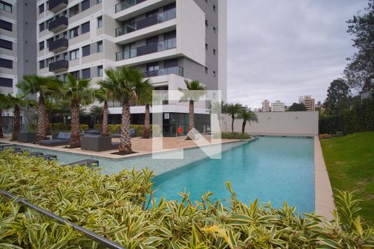 Área Comum - Piscina de apartamento à venda com 1 quarto, 50m² em Petrópolis, Porto Alegre