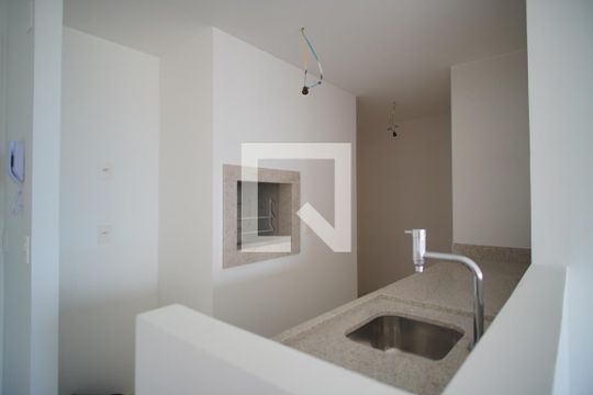 Cozinha de apartamento à venda com 1 quarto, 43m² em Petrópolis, Porto Alegre