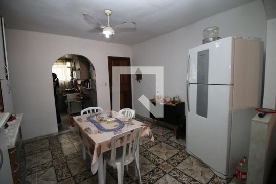 Sala de Jantar de apartamento à venda com 4 quartos, 105m² em Olaria, Rio de Janeiro
