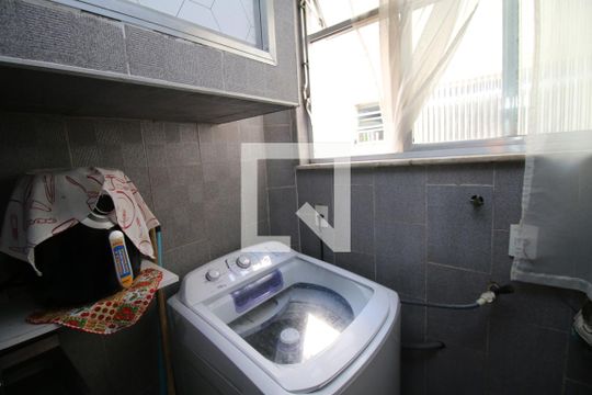 Cozinha e Área de Serviço de apartamento à venda com 4 quartos, 105m² em Olaria, Rio de Janeiro