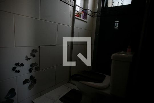 Banheiro de casa à venda com 5 quartos, 360m² em Jardim Canada, Nova Lima