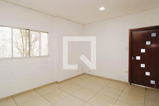 Casa para alugar com 2 quartos, 100m² em Vila Gustavo, São Paulo