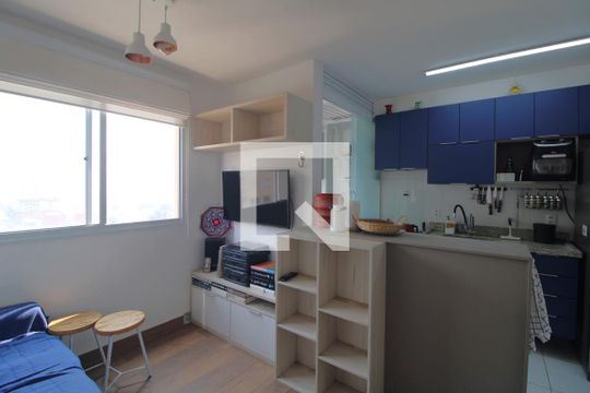 Sala de apartamento à venda com 2 quartos, 41m² em Cidade Ademar, São Paulo