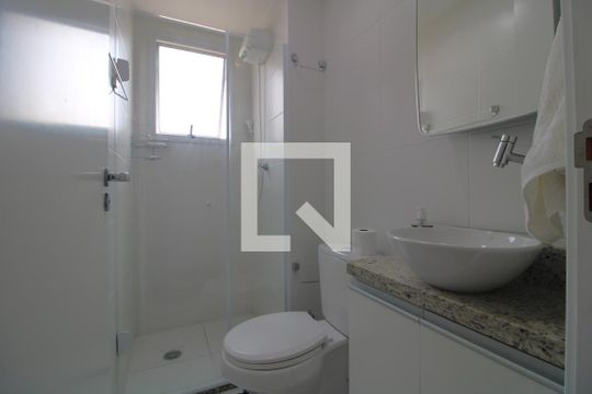 Banheiro de apartamento à venda com 2 quartos, 41m² em Cidade Ademar, São Paulo