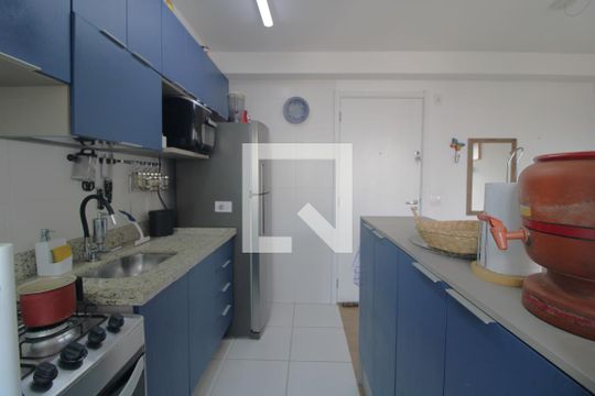 Cozinha de apartamento à venda com 2 quartos, 41m² em Cidade Ademar, São Paulo