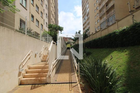 Entrada de apartamento à venda com 2 quartos, 41m² em Cidade Ademar, São Paulo