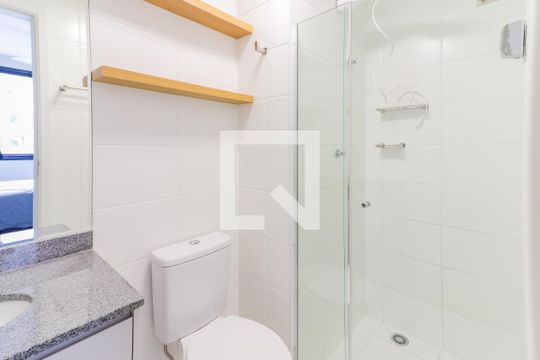 Banheiro de apartamento à venda com 1 quarto, 24m² em Butantã, São Paulo
