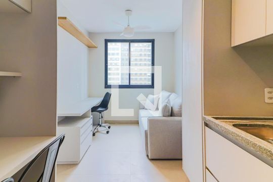 Sala / Cozinha de apartamento à venda com 1 quarto, 24m² em Butantã, São Paulo