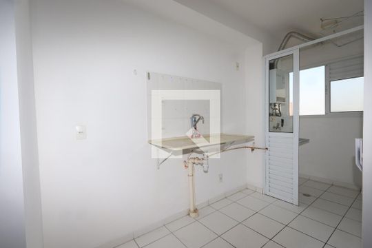 Cozinha de apartamento para alugar com 1 quarto, 37m² em Quinta da Paineira, São Paulo