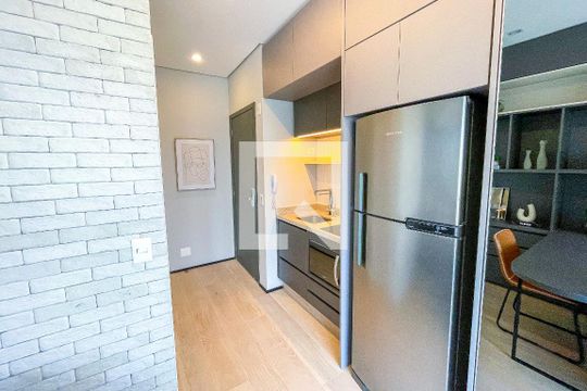 Studio de kitnet/studio para alugar com 1 quarto, 24m² em Pinheiros, São Paulo