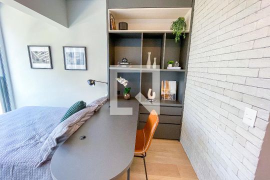 Studio de kitnet/studio para alugar com 1 quarto, 24m² em Pinheiros, São Paulo