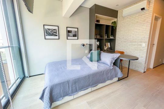 Studio de kitnet/studio para alugar com 1 quarto, 24m² em Pinheiros, São Paulo
