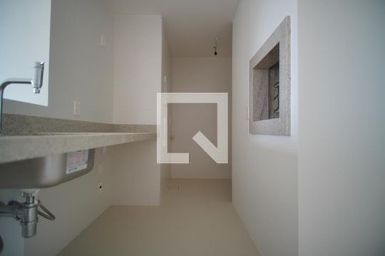 Cozinha de apartamento à venda com 1 quarto, 43m² em Petrópolis, Porto Alegre