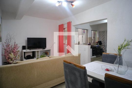 Casa para alugar com 2 quartos, 60m² em Parque Císper, São Paulo