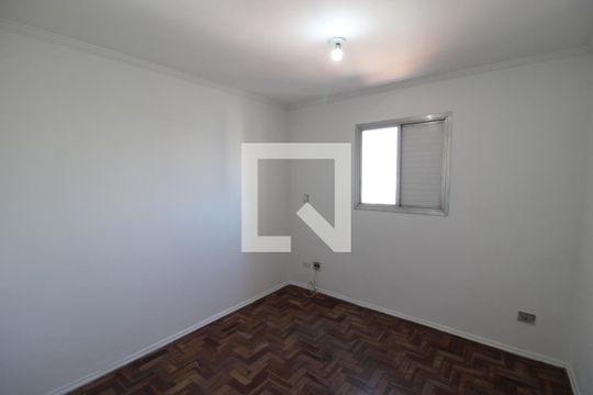 Quarto 2 de apartamento para alugar com 2 quartos, 70m² em Parada Inglesa, São Paulo