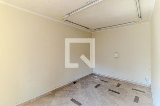 Quarto 1 de casa para alugar com 5 quartos, 210m² em Higienópolis, São Paulo