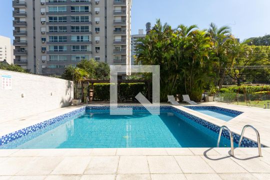 Área comum - Piscina de apartamento à venda com 2 quartos, 94m² em Bela Vista, Porto Alegre