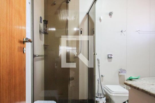 Banheiro da Suíte de casa à venda com 3 quartos, 260m² em Planalto, Belo Horizonte
