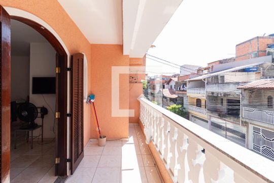 Sacada da suíte de casa à venda com 3 quartos, 169m² em Bandeiras, Osasco