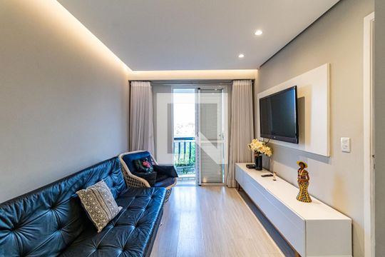 Sala de tv de apartamento à venda com 3 quartos, 136m² em Cidade São Francisco, São Paulo