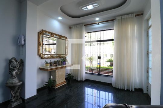Detalhe Sala de casa à venda com 4 quartos, 650m² em Alto da Lapa, São Paulo