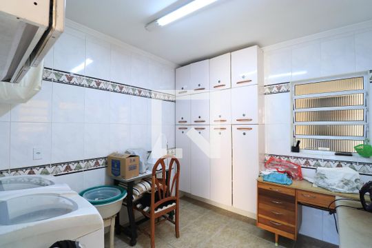 Área de Serviço de casa à venda com 4 quartos, 650m² em Alto da Lapa, São Paulo