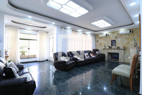 Casa à venda com 4 quartos, 650m² em Alto da Lapa, São Paulo