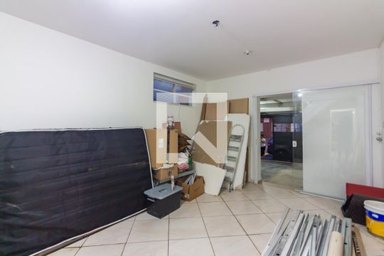 Sala 2 de casa para alugar com 3 quartos, 250m² em Centro, Osasco