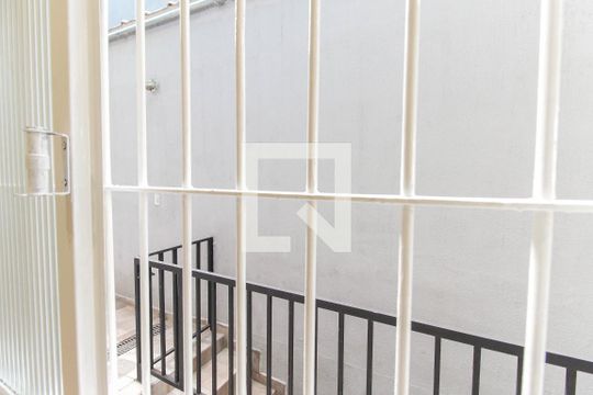 Vista da Sala de apartamento para alugar com 1 quarto, 30m² em Parque Paineiras, São Paulo