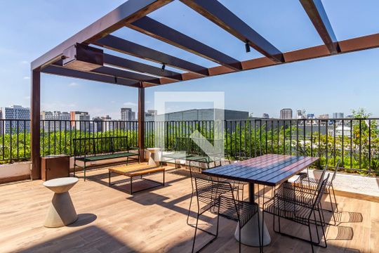 Área comum - Rooftop de kitnet/studio à venda com 1 quarto, 25m² em Pinheiros, São Paulo