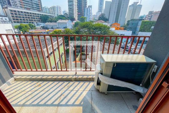 Varanda de kitnet/studio à venda com 1 quarto, 54m² em Jardim das Bandeiras, São Paulo