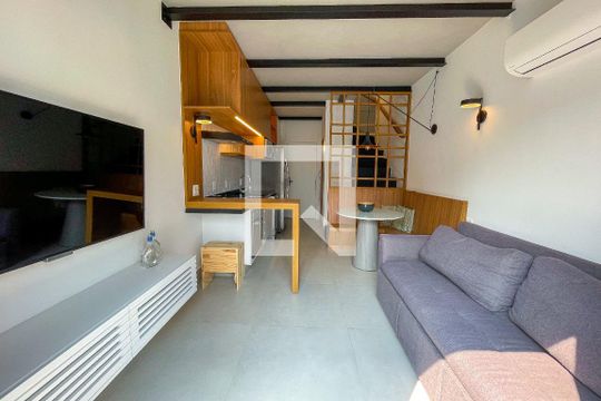 Kitnet/Studio à venda com 1 quarto, 54m² em Jardim das Bandeiras, São Paulo