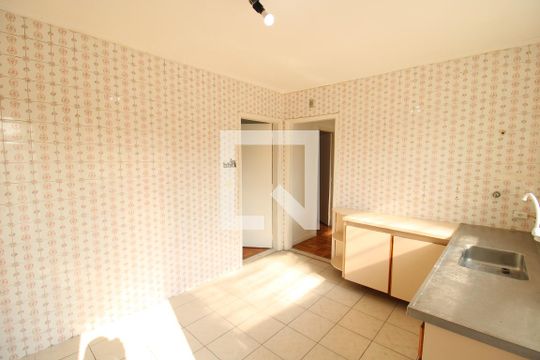 Cozinha de casa para alugar com 3 quartos, 120m² em Água Fria, São Paulo