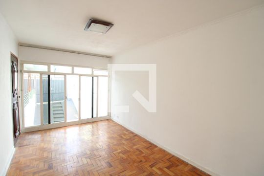 Casa para alugar com 3 quartos, 120m² em Água Fria, São Paulo