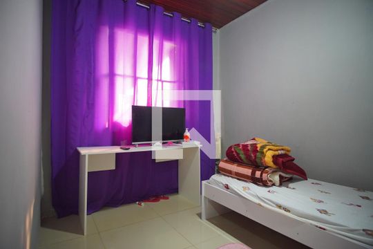 Quarto 2 de casa para alugar com 2 quartos, 54m² em Farrapos, Porto Alegre
