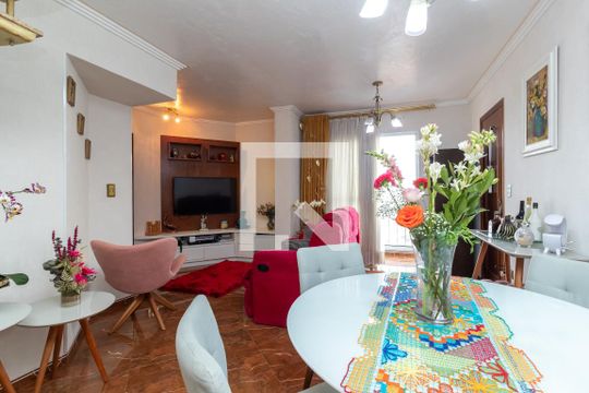 Sala de apartamento à venda com 4 quartos, 156m² em Vila Barbosa, São Paulo